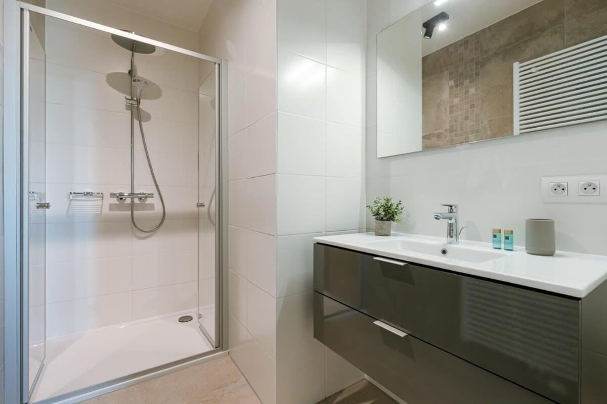 Huswell - Apartment With Beautiful Seaview In Остенде Екстериор снимка